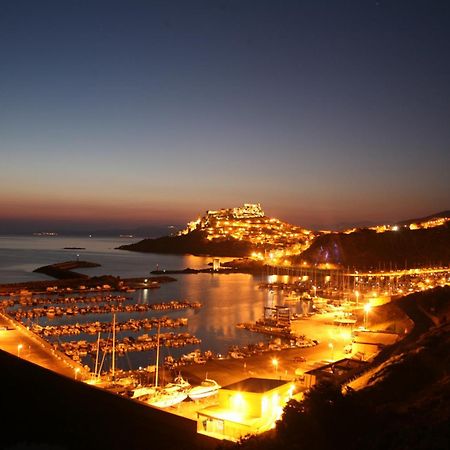 Ferienwohnung Affittimoderni Castelsardo Miramare Zimmer foto